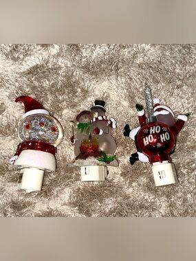Holiday Snowman Plug-In Night Light Set of 3